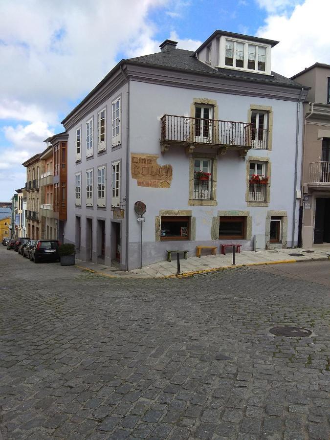 Apartamento Cine Colon Ribadeo Buitenkant foto